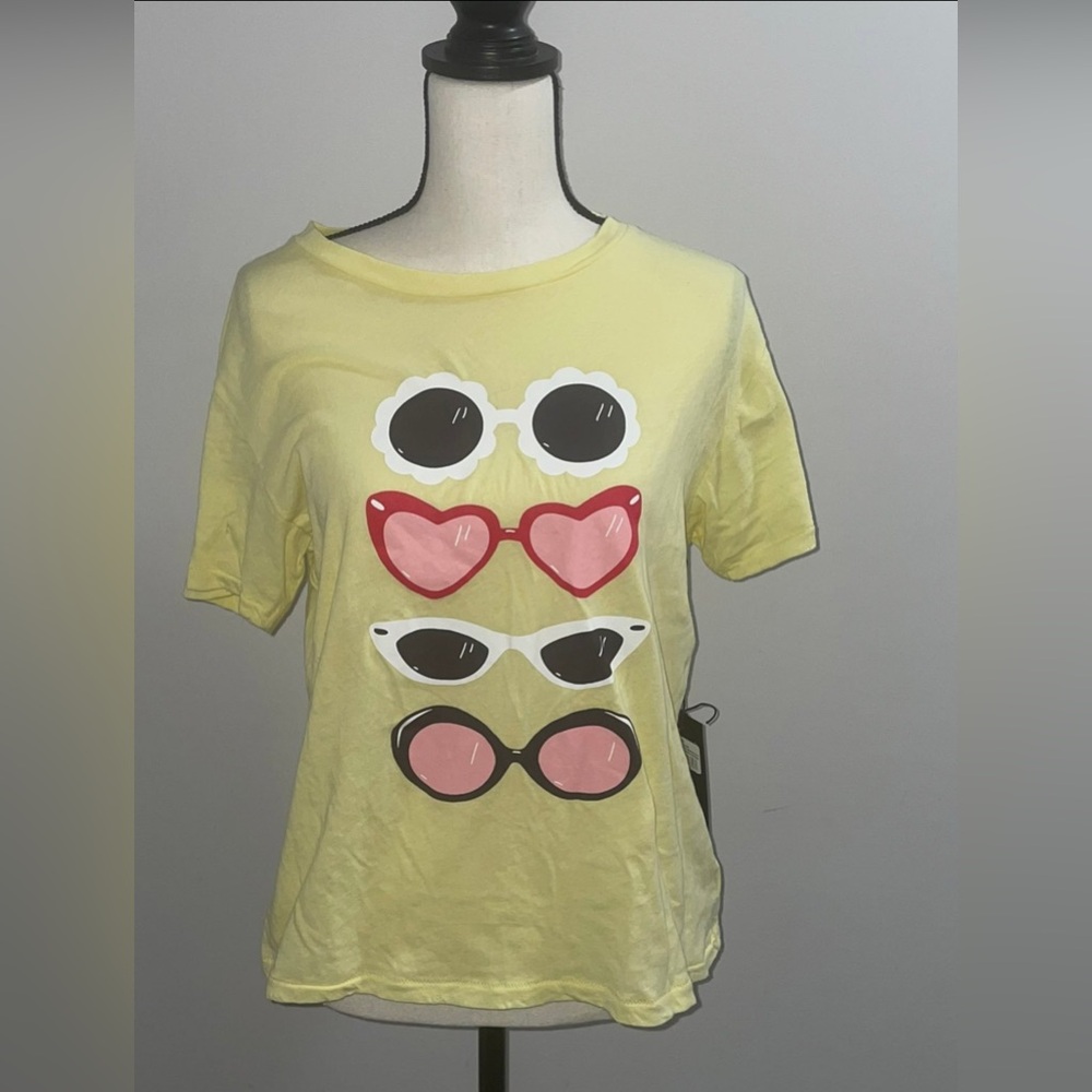 Wildfox Yellow Graphic T-Shirt with Sunglasses Design NWOT M